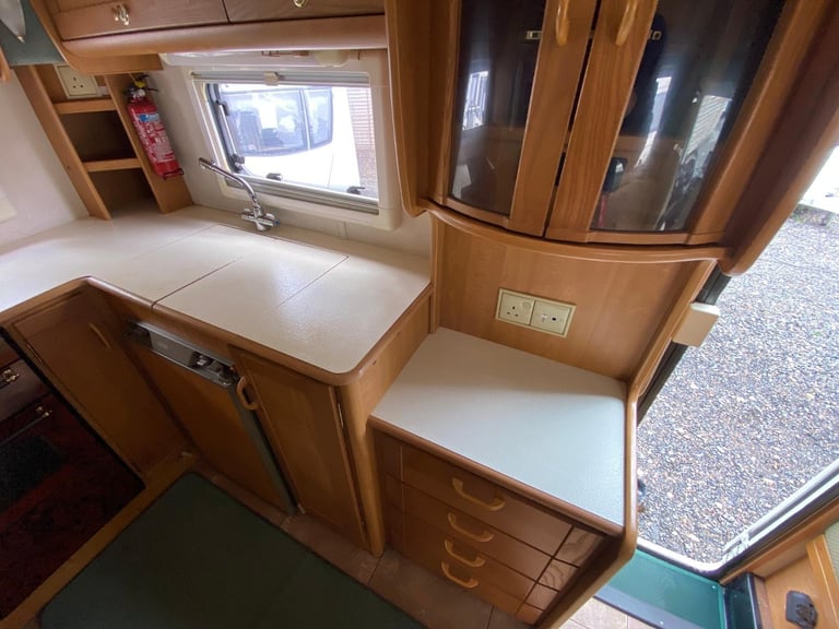 FIAT DUCATO AUTO-TRAIL TRACKER - 02/52 - 53k MILES - 2 BERTH - END KITCHEN - VGC