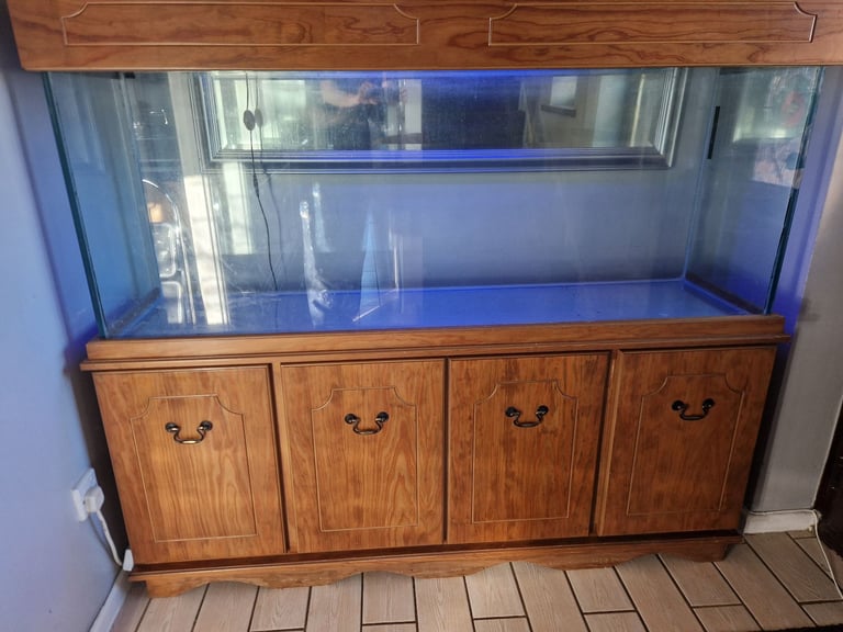 5' fish tank with cabinet