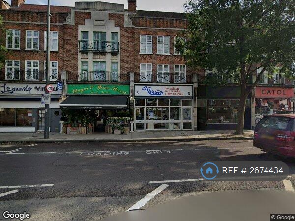 1 bedroom flat in Grand Parade, East Sheen, SW14 (1 bed) (#2674434)