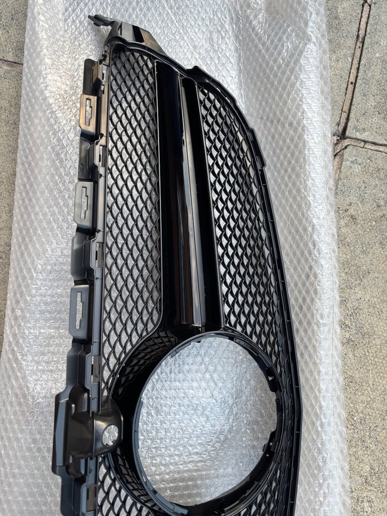 Mercedes grill