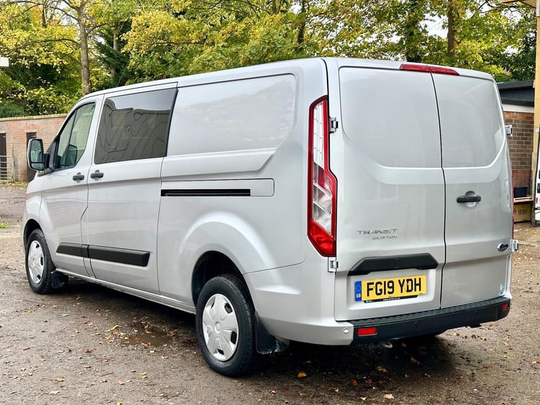 2019 Ford Transit Custom 2.0 EcoBlue 130ps Low Roof D/Cab Trend Van PANEL VAN DIESEL Manual