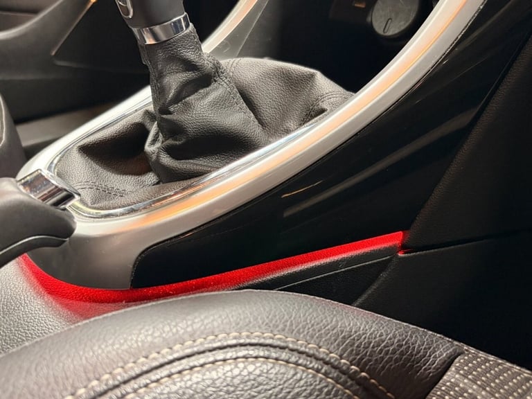 2014 Vauxhall Astra GTC 1.4T 16V SRi 3dr HATCHBACK PETROL Manual