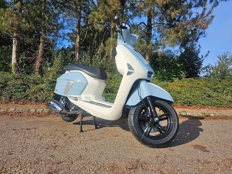 image for AJS BARLETTA 125 CVT EURO 5 2025 Petrol Automatic in Blue