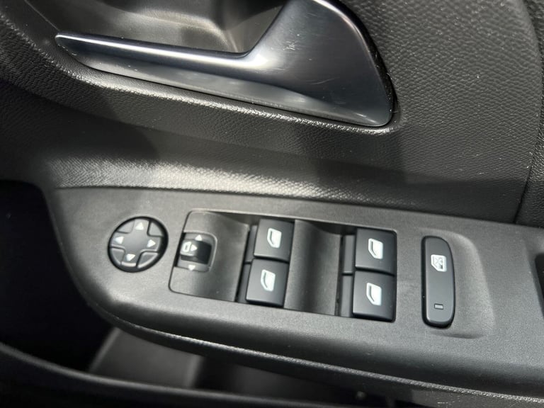 2021 Vauxhall Corsa Corsa Elite Nav Prem 1.2 T 5drs Hatchback Petrol Manual