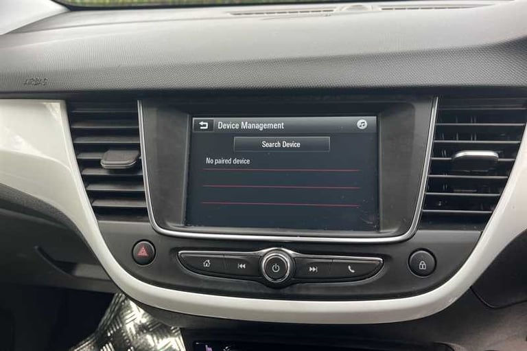 2021 Vauxhall Crossland 1.2i (83 PS) Griffin 5 Door Petrol SUV *** 1 Private Owner from New ***  ...