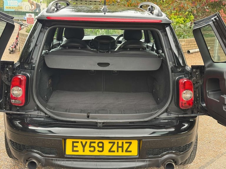 2009 MINI Clubman 1.6 Cooper S Clubman 5dr Estate Petrol Manual