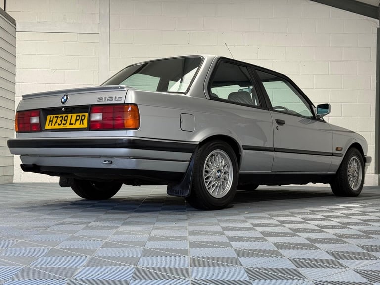  BMW 3 Series 1.8 318i S 2dr Petrol Manual