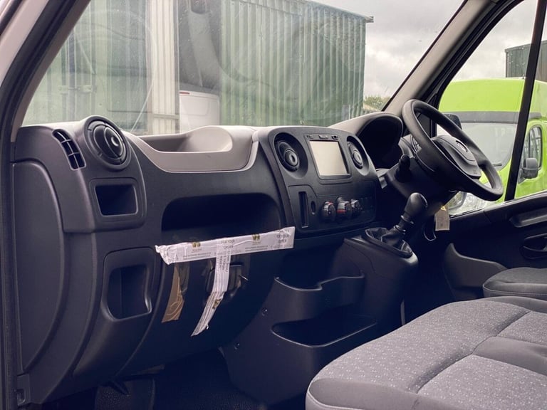 2018 Vauxhall Movano 2.3 CDTI H2 Van 130ps PANEL VAN DIESEL Manual