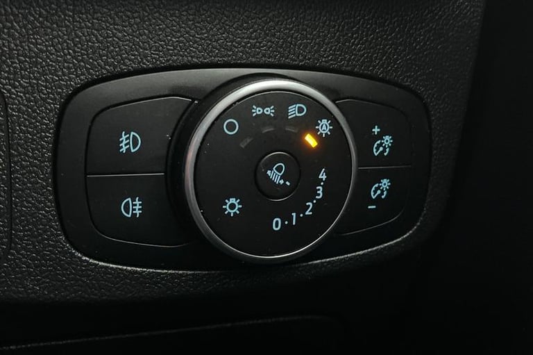 2020 Ford Focus 1.0 EcoBoost 125 ST-Line Nav 5dr - 2 KEYS, DRIVE MODE SELECTOR, CRUISE CONT Hatch...