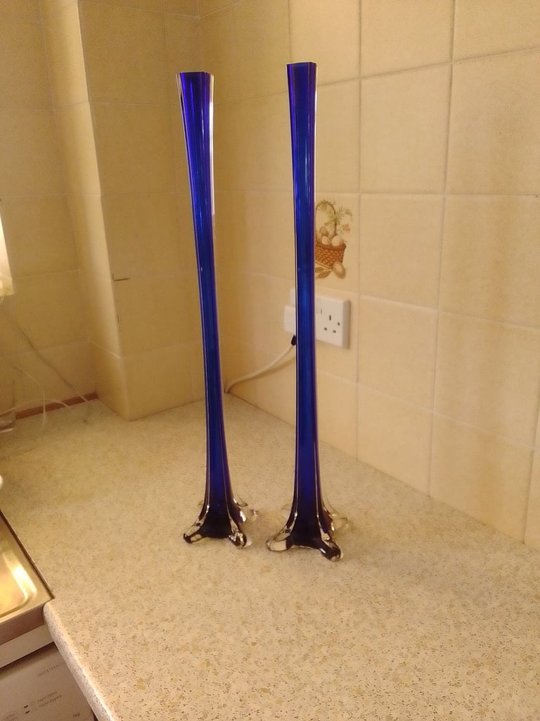 Glass tall slim bud vases (Eiffel Tower Vases)