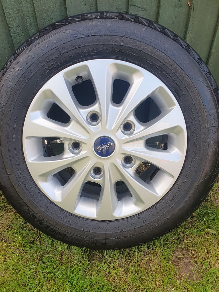 16"FORD TRANSIT/ FORD TRANSIT CUSTOM ALLOY WHEEL PCD 5x160 6.5jx16 ET60 in very good condition