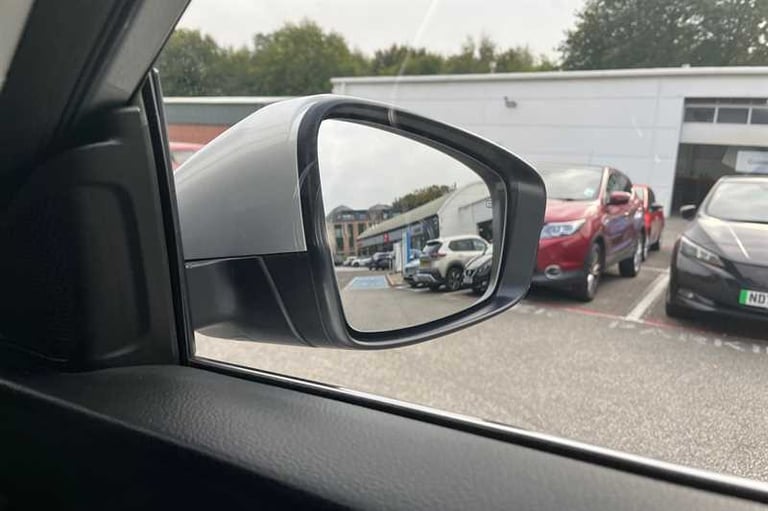 2024 MG MG HS 1.5 T-GDI TROPHY 5DR Hatchback Petrol Manual