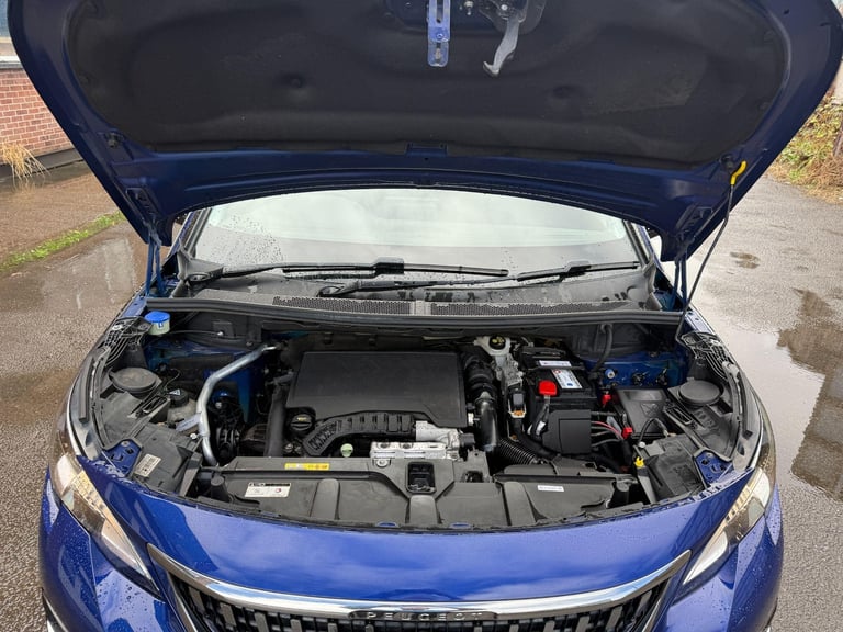2020 Peugeot 3008 1.2 PureTech Allure Euro 6 (s/s) 5dr HATCHBACK Petrol Manual