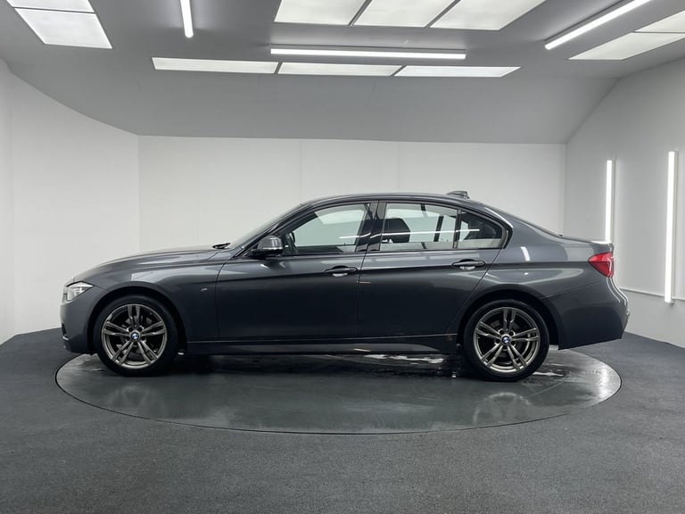 2017 BMW 3 Series 2.0 320i M Sport Saloon 4dr Petrol Manual xDrive Euro 6 (s/s) (184 ps) Saloon P...