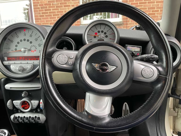 2008 MINI Clubman 1.6 Cooper S Estate 5dr Petrol Manual Euro 4 (175 ps) Estate Petrol Manual