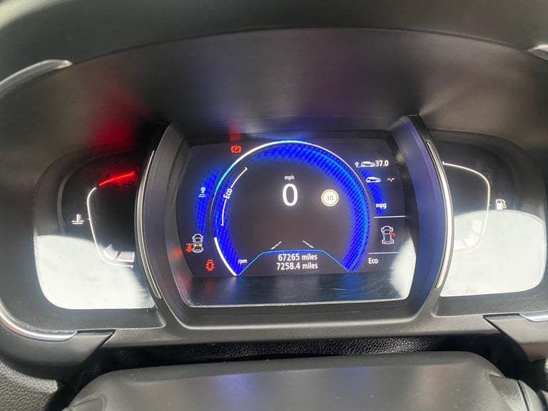 2017 Renault Scenic 1.2 TCE 130 Dynamique Nav 5dr MPV Petrol Manual