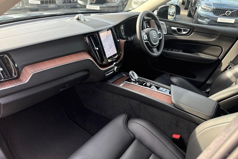 2023 Volvo XC60 2.0 B5 MHEV Ultimate SUV 5dr Petrol Hybrid Auto AWD Euro 6 (s/s) (250 ps) ESTATE ...