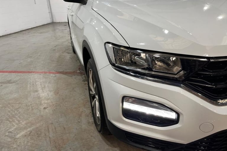 2019 Volkswagen T-Roc 1.0 TSI Design 5dr- Parking Sensors Manual Hatchback Petrol Manual