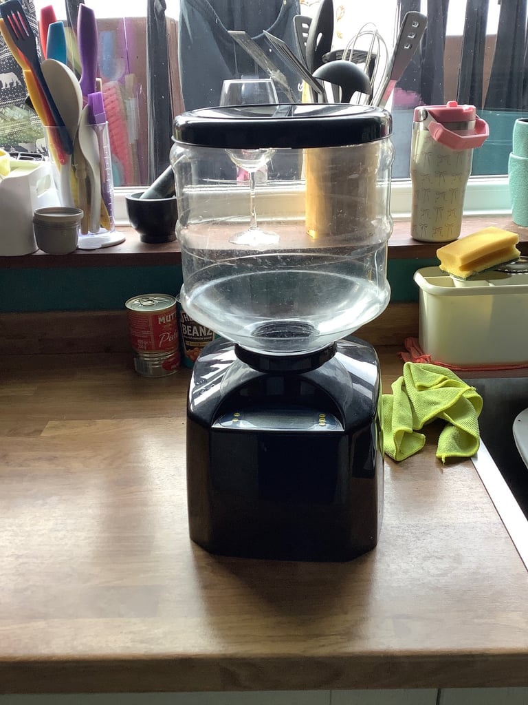 image for Automatic pet feeder