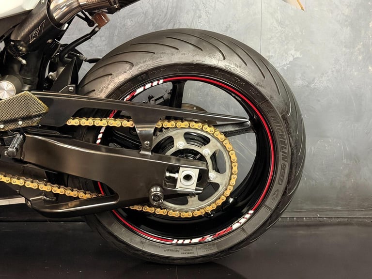 2014 Yamaha R1 1000