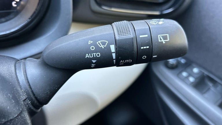 2022 Toyota Yaris 1.5 VVT-h Excel Hatchback 5dr Petrol Hybrid E-CVT Euro 6 (s/s) (116 ps) HATCHBA...