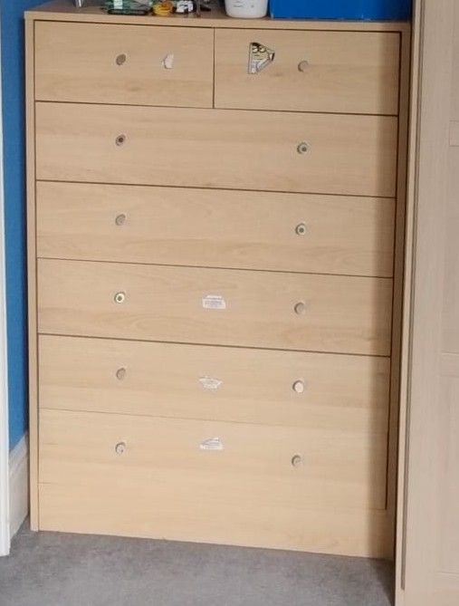 image for Chest of drawers - 5 full, 2 half size