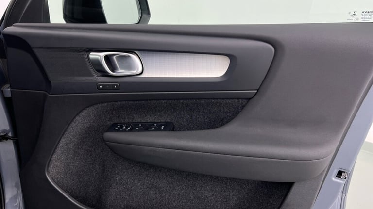 2022 Volvo XC40 Plus, B3 mild hybrid, Petrol, Dark Estate Petrol Automatic