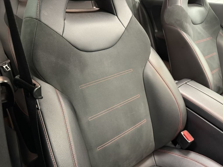 2020 Mercedes-Benz A-Class 1.5 A180d AMG Line (Premium Plus 2) Hatchback 5dr Diesel 7G-DCT Euro 6...