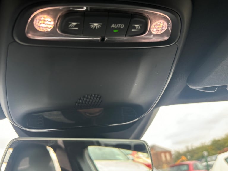 2014 Volvo V40 T3 R DESIGN 5dr HATCHBACK PETROL Manual