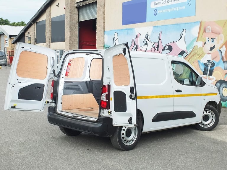 2023 "73" Citroën Berlingo 1000 M Enterprise Edition BlueHDi 100PS S&S Euro 6