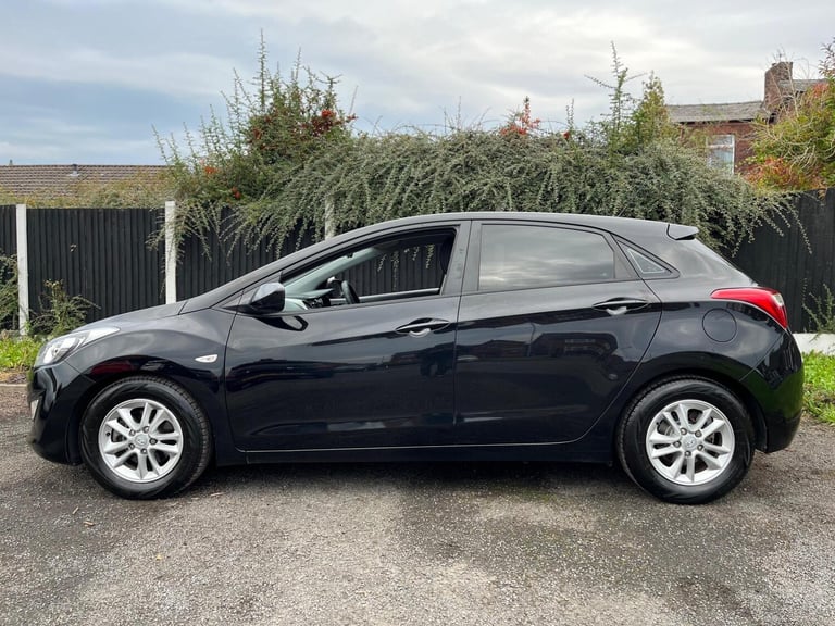 2013 Hyundai i30 1.4 CRDi Active Euro 5 5dr HATCHBACK Diesel Manual
