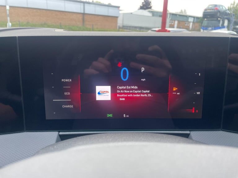 2025 Vauxhall Astra Ultimate 1.2T 145PS MHEV Hybrid e-DCT6 Auto HATCHBACK Petrol/Electric Hybrid ...