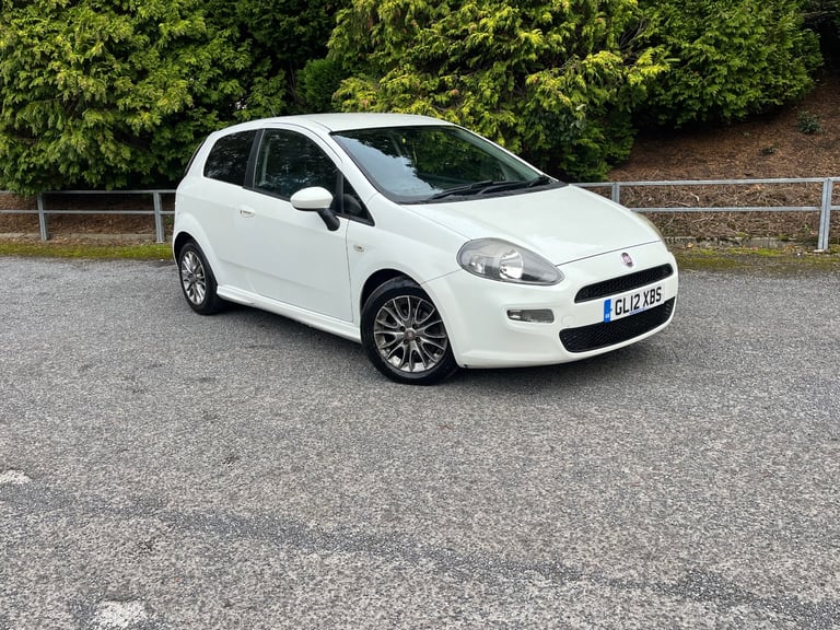 2012 Fiat Punto GBT