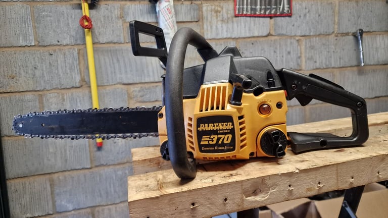 Chainsaw Partner Sweden 370 