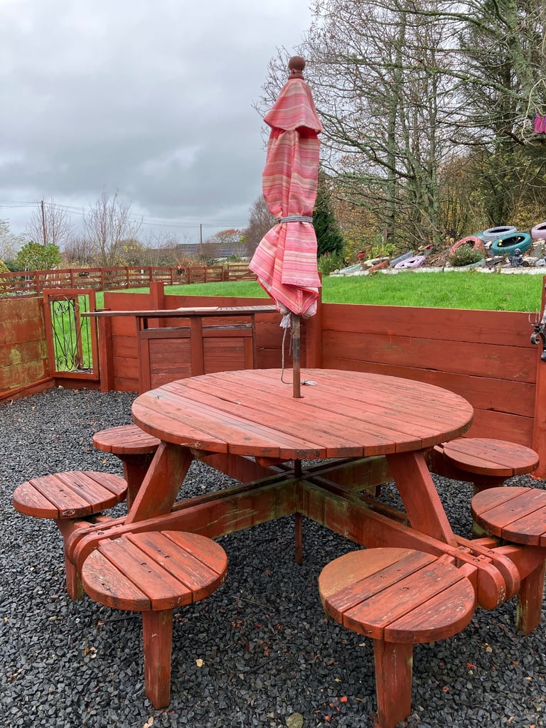 image for Outdoor patio round picnic table