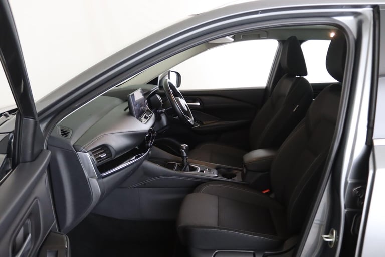 2022 Nissan Qashqai 1.3 DIG-T MHEV N-Connecta Euro 6 (s/s) 5dr HATCHBACK Petrol/Electric Hybrid M...