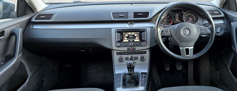 Volkswagen, PASSAT, Estate, 2013, Manual, 1968 (cc), 5 doors