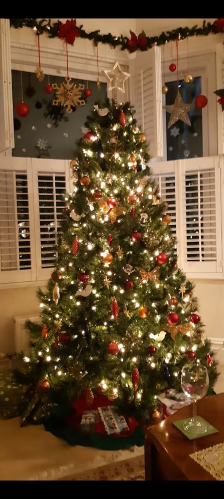 Victorian Pine 7 foot artificial tree