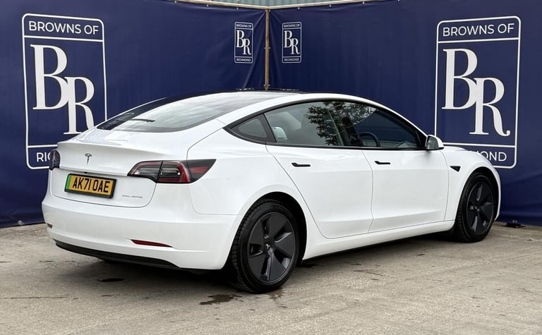 2021 Tesla Model 3 Long Range AWD 4dr Auto SALOON ELECTRIC Automatic