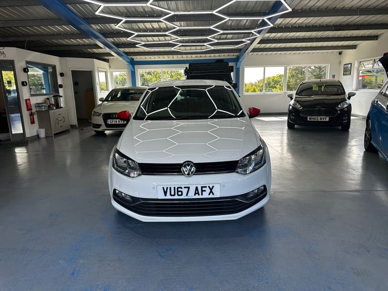 VOLKSWAGEN POLO 1.2 TSI beats 2017