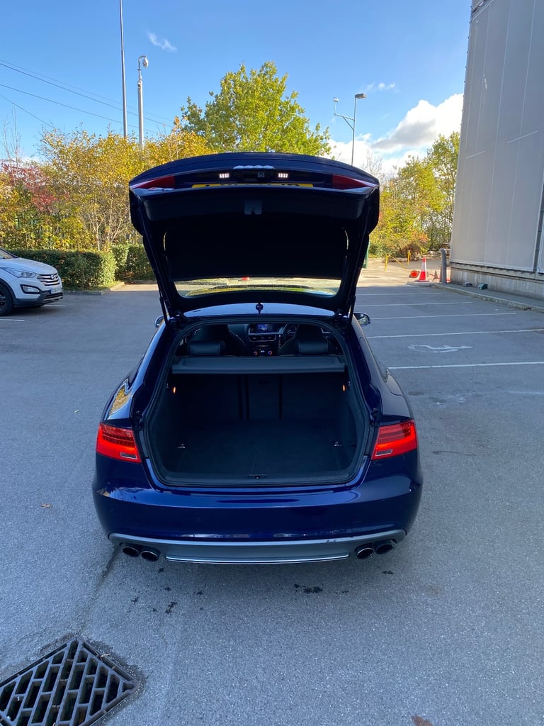 Audi, A5, Hatchback, 2014, Semi-Auto, 2995 (cc), 5 doors