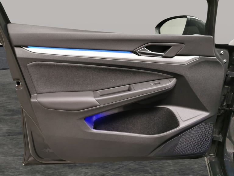 2023 Volkswagen Golf 1.5 TSI Life Hatchback 5dr Petrol Manual Euro 6 (s/s) (130 ps) - KEYLESS ST ...