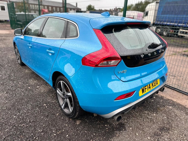 2014 Volvo V40 2.0 D3 R-Design Euro 5 (s/s) 5dr HATCHBACK Diesel Manual