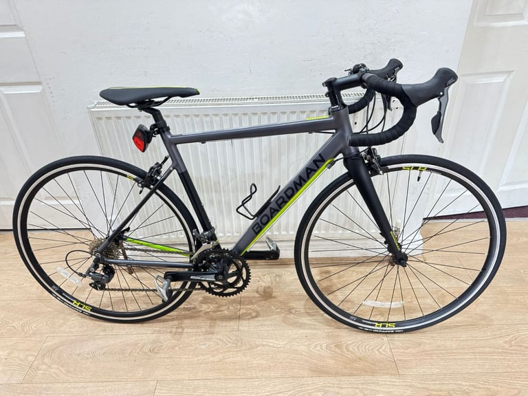 image for Boardman SLR 8.6 road bike in immaculate condition all fully working 