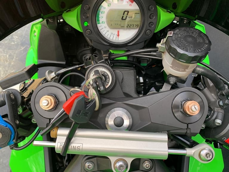 KAWASAKI ZX10R 2010 HPI CLEAR