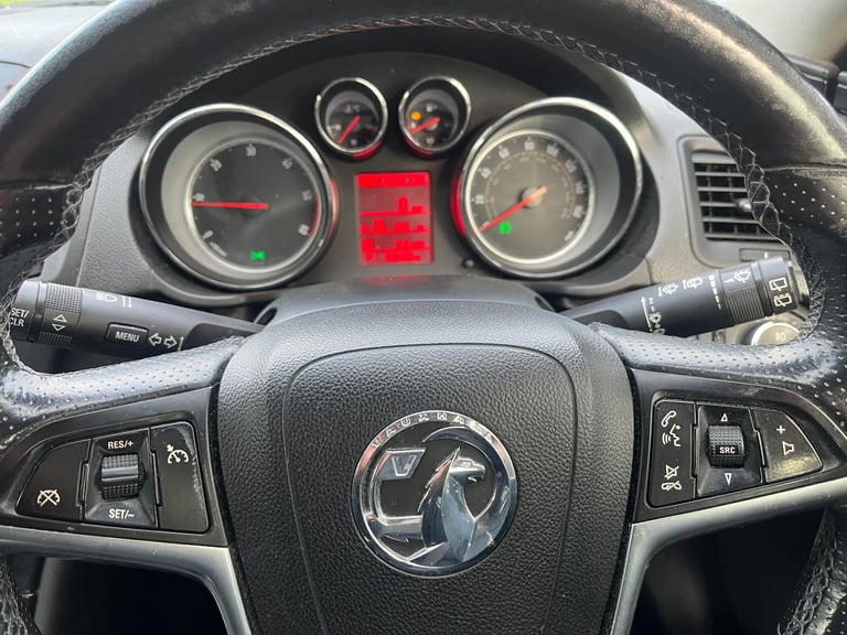 VAUXHALL INSIGNIA SRI AUTOMATIC NEW MOT PORTSMOUTH 