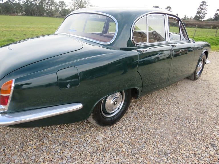 1968 Jaguar 420 4.2 MOD MANUAL Saloon Petrol Manual