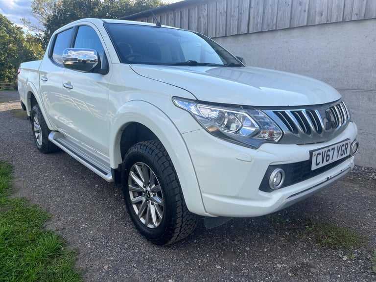 image for 2017 Mitsubishi L200 2.4 DI-D DC Warrior 4WD Euro 6 4dr PICK UP Diesel Manual