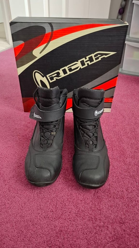 image for Richa Slick Black Motorcycle Boots