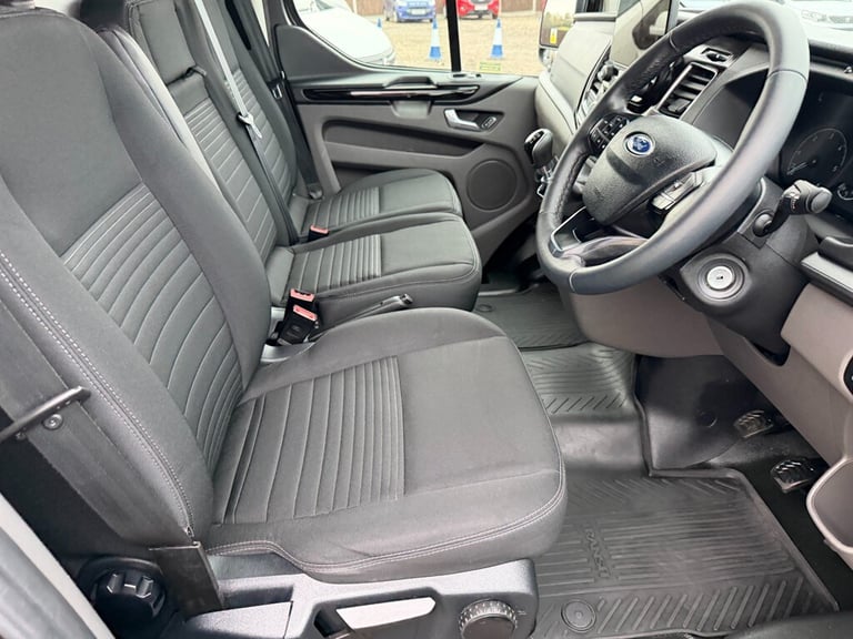 2022 Ford Transit Custom 2.0 300 LIMITED L.W.B Panel Van Diesel Manual